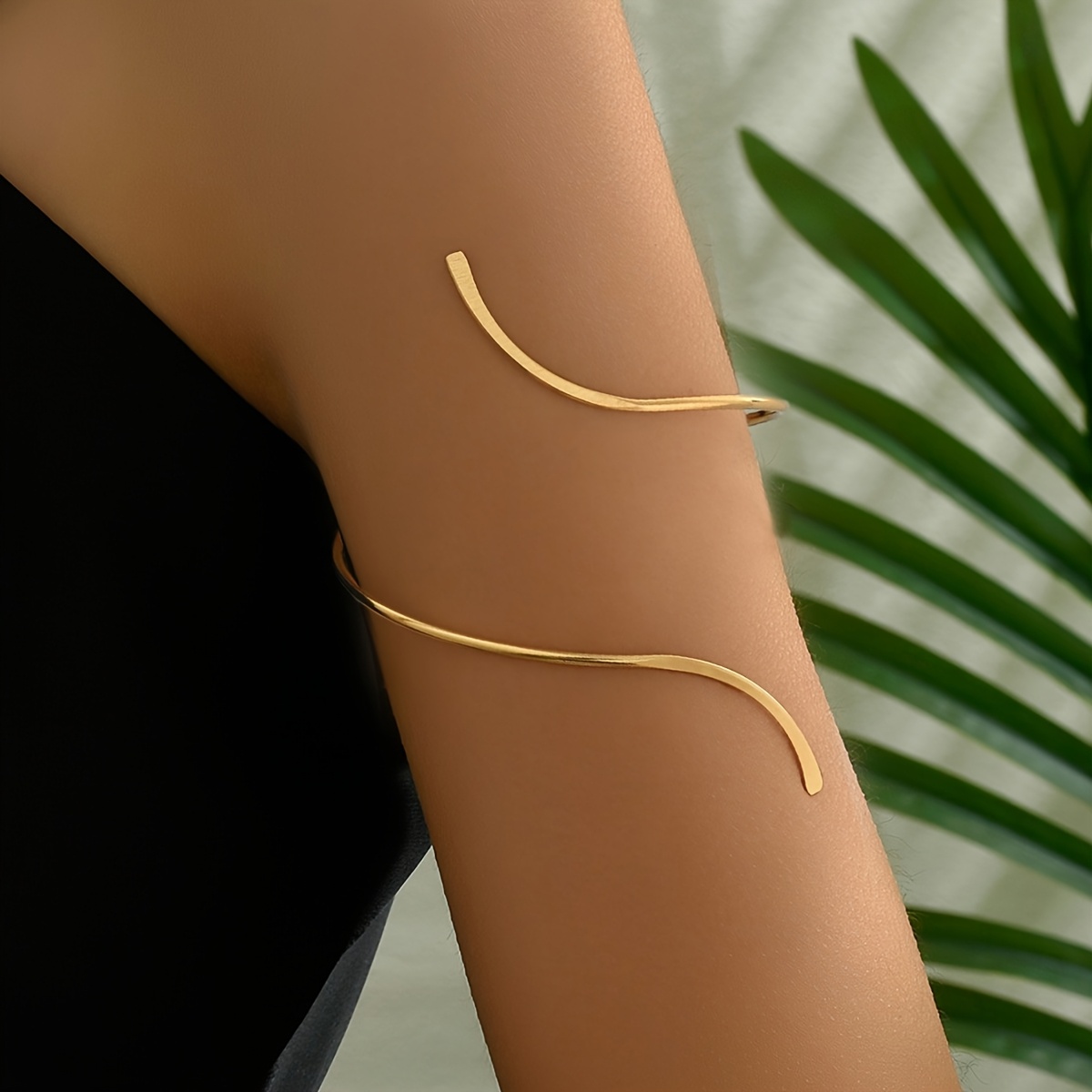 6pc Assorted Golden Open Bangle Bracelet Set