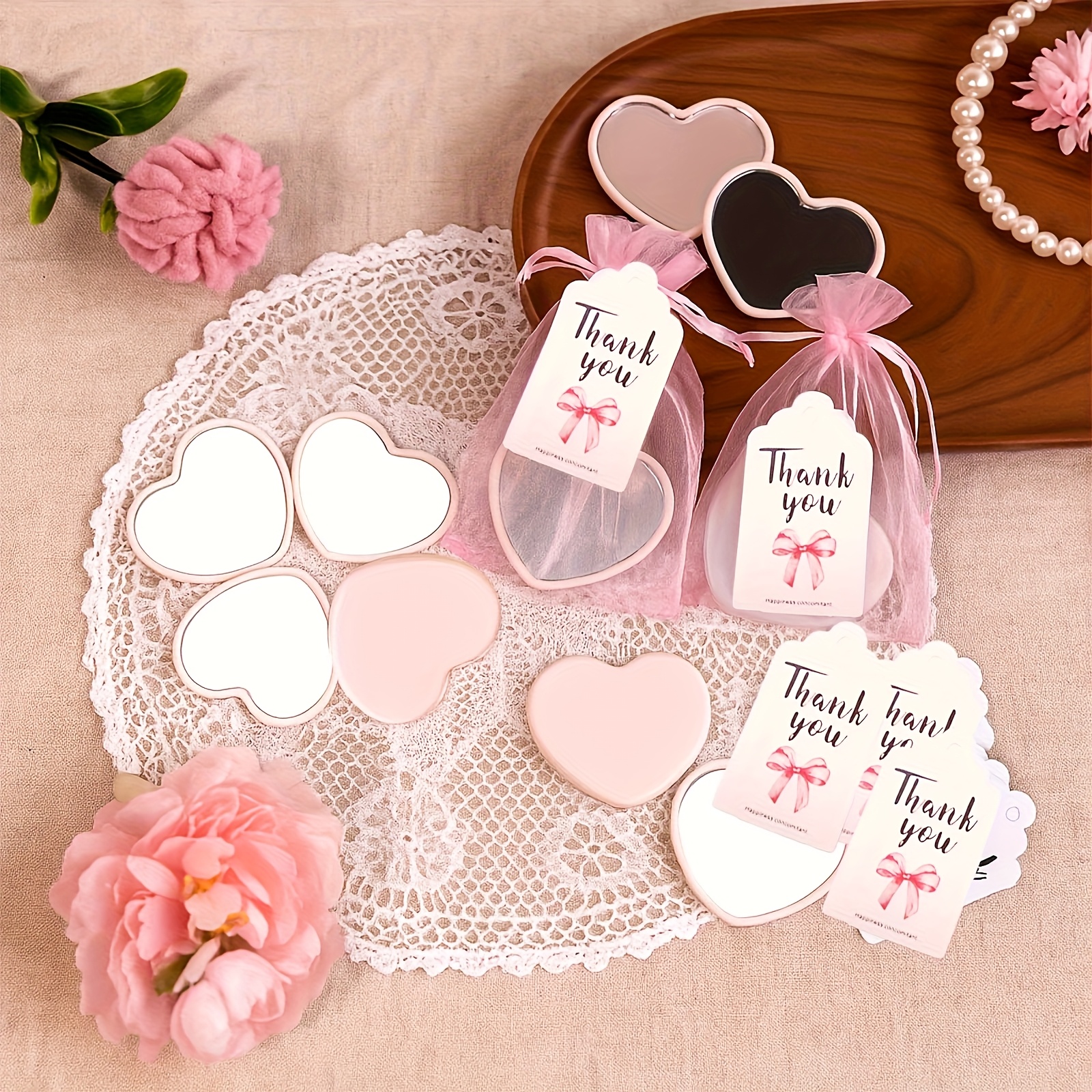E-shop 15/30-teiliges Geschenkset - Rosa herzförmige Kompakt-Vanity-Spiegel mit Mullbeuteln und Dankeskarten, tragbare, süße Hochzeitsgeschenke und
