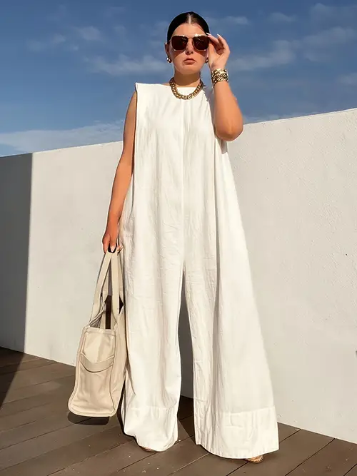 sleeveless wide leg solid color jumpsuit