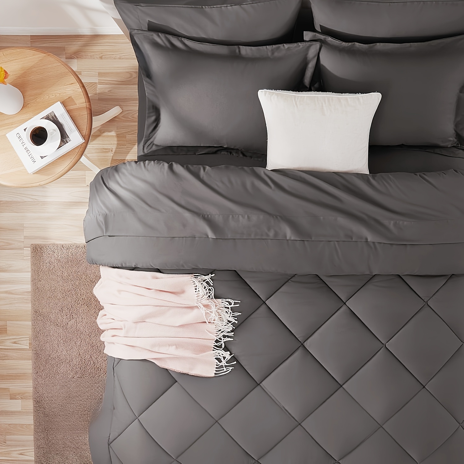 3pcs Quilt 260G High Weight Quilt Set Super Soft Bedding Set + 2 Pillowcases for Winter Warmth