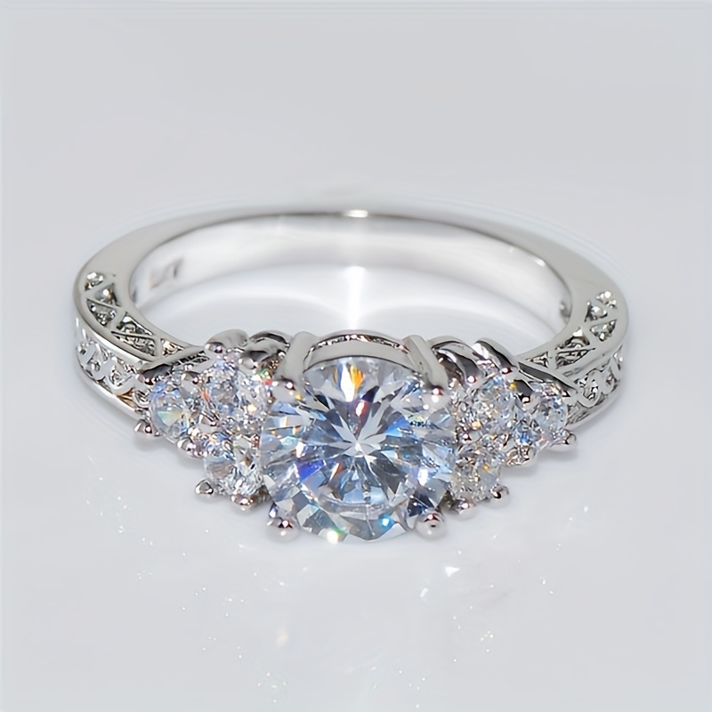 Round Zirconia Stone Engagement Ring for Ladies