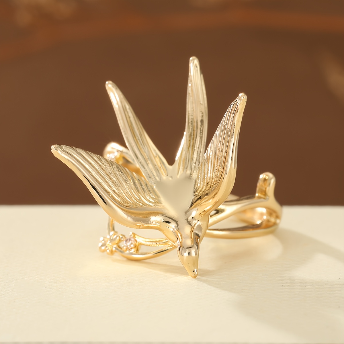 Women's Vintage Flying Bird Relief Swallow Ring, Crushed Zirconia