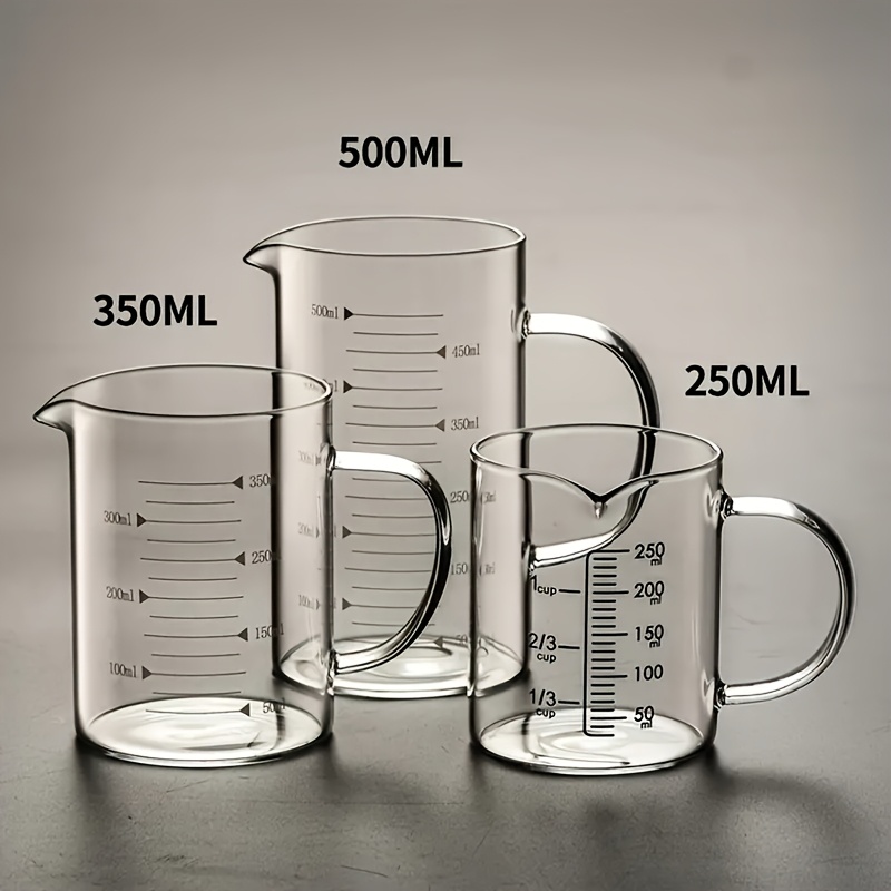 

Large Capacity Glass Measuring Cup With A Handle - Heat Resistant, Microwave Safe, Ideal For Baking And Cooking.