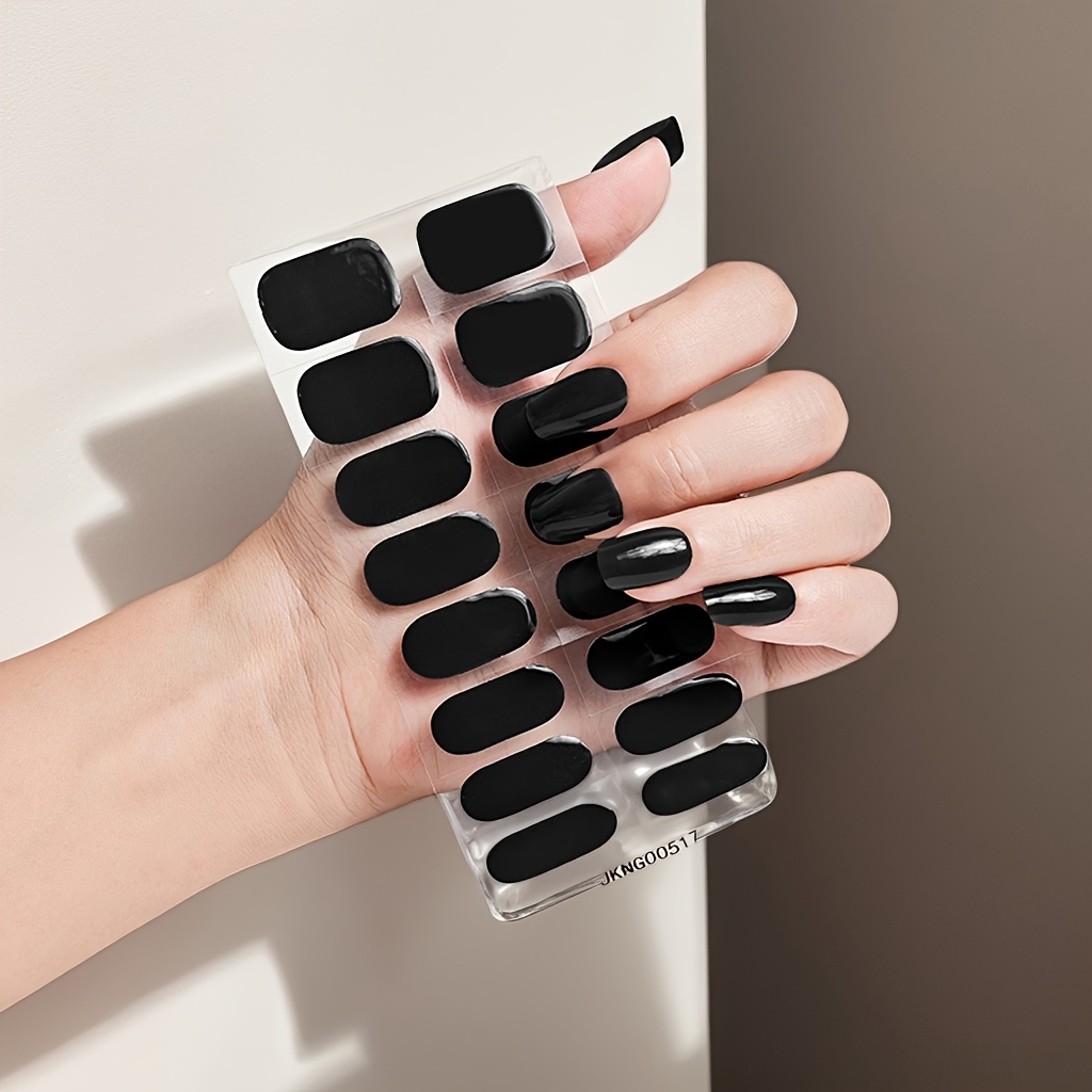 

Autumn & Winter Black Gel Nail Wraps Kit - 16 Salon-quality, Uv Lamp Compatible, Includes Prep Pad, Nail File & Wooden Stick