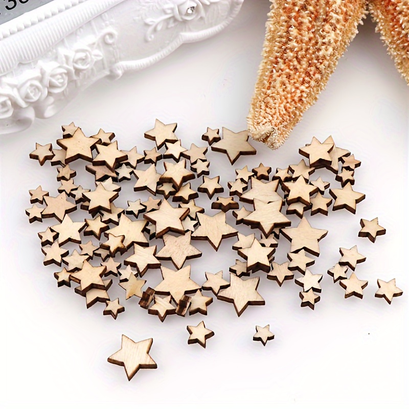 

200pcs Wooden Star Charms Set - Assorted Sizes, Blank Pendants For And Craft Decorations - Suitable For Christmas, Halloween, Easter, Hanukkah, Thanksgiving, And More - No Feathers Included