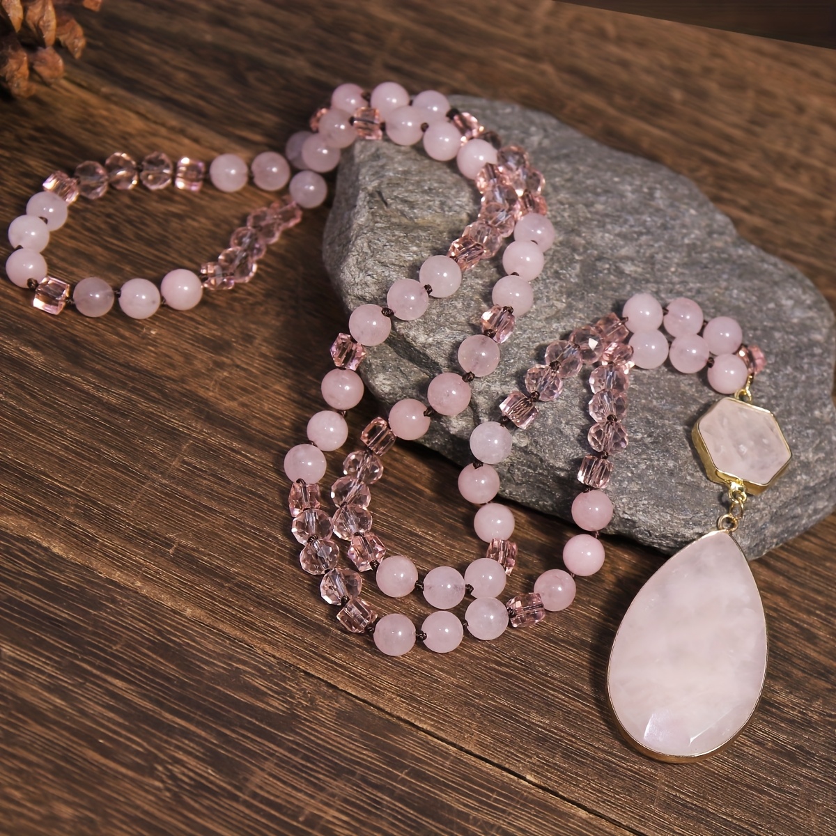 E-shop Damen Rosa Anhänger Halskette, Bezaubernde Romantische Rosa Rundperlen Anhänger Halskette, für Partys, Urlaub , Wunderschöne Naturstein
