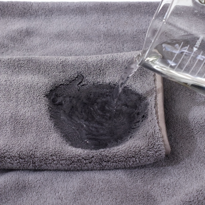 MIANDUDU 10pcs Luxury Microfiber Towel Set - Quick-Dry, Large Bath & Hand Towels (16.5"x27.5"/42x70cm) with Red Border & Golden Crown Logo