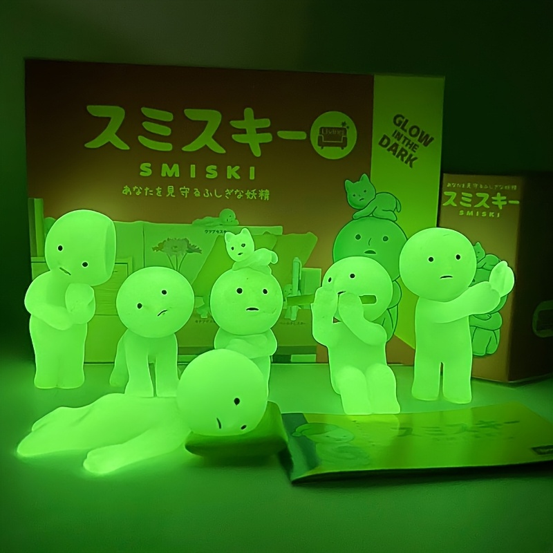 

6/set Of Fashion Ornaments And Cute Glowing -knacks