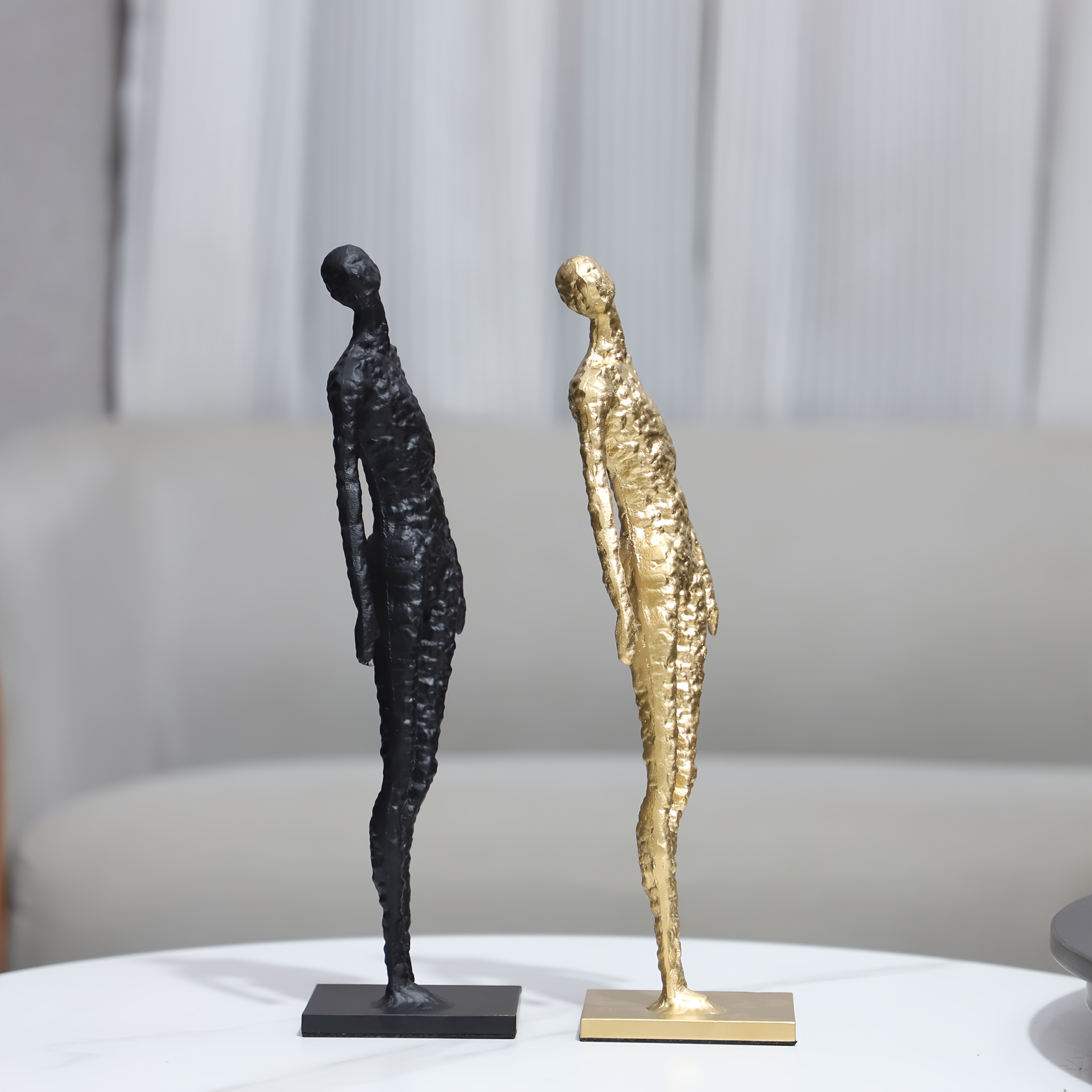 1pc Western Style Abstract Cast Iron Standing Figure Sculpture Artwork, Base Design for Extra Stability. Durable Metal, Indoor/Outdoor Home Decor OrnameSuitable for Living Room, Office, Bookshelf, TV Stand - No Electricity Required
