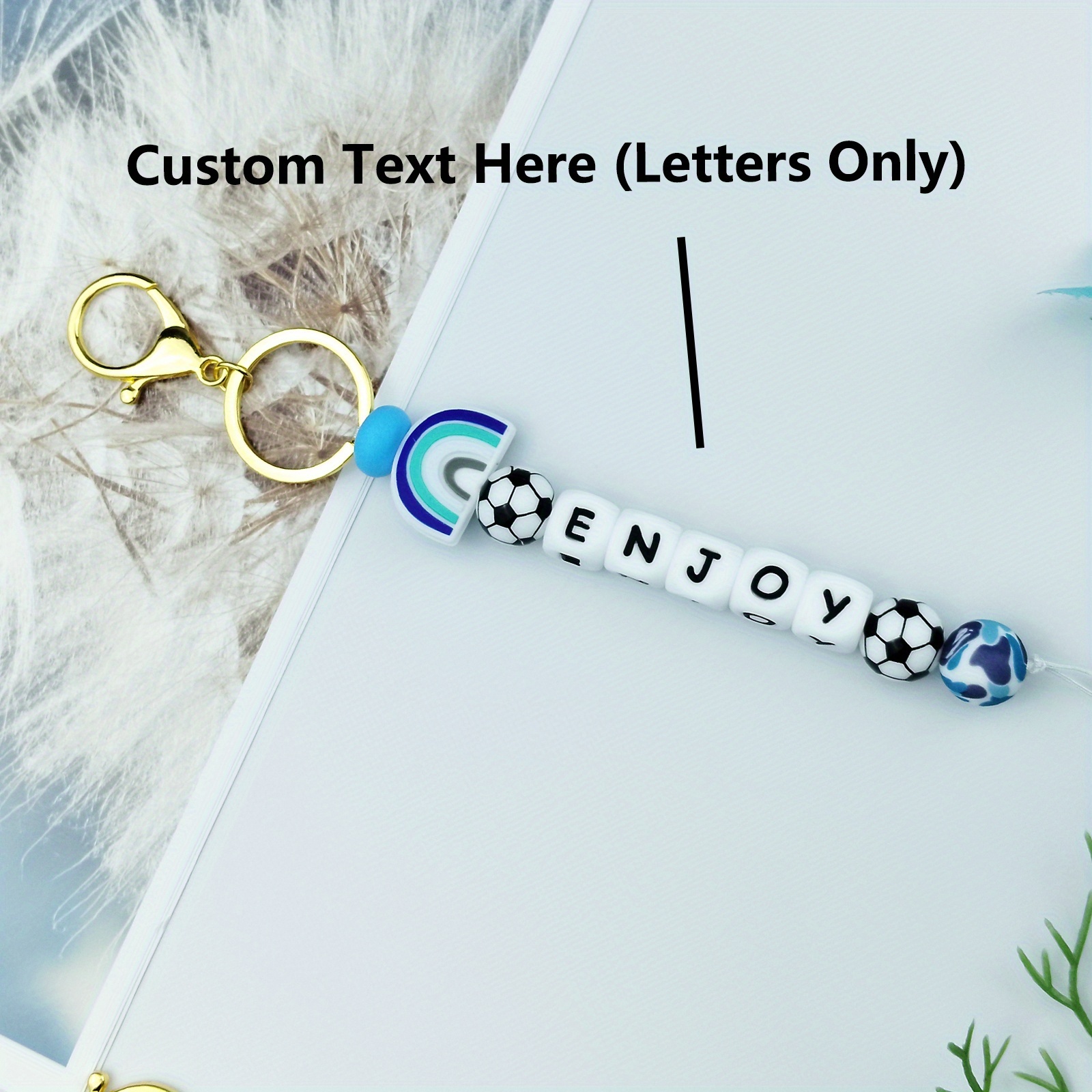 TEMU 1pz Portachiavi Personalizzato a Tema Calcio - Anello per Chiave con , Perline Colorate Vivaci e Moschettone in Design da Regalo Durevole Padre