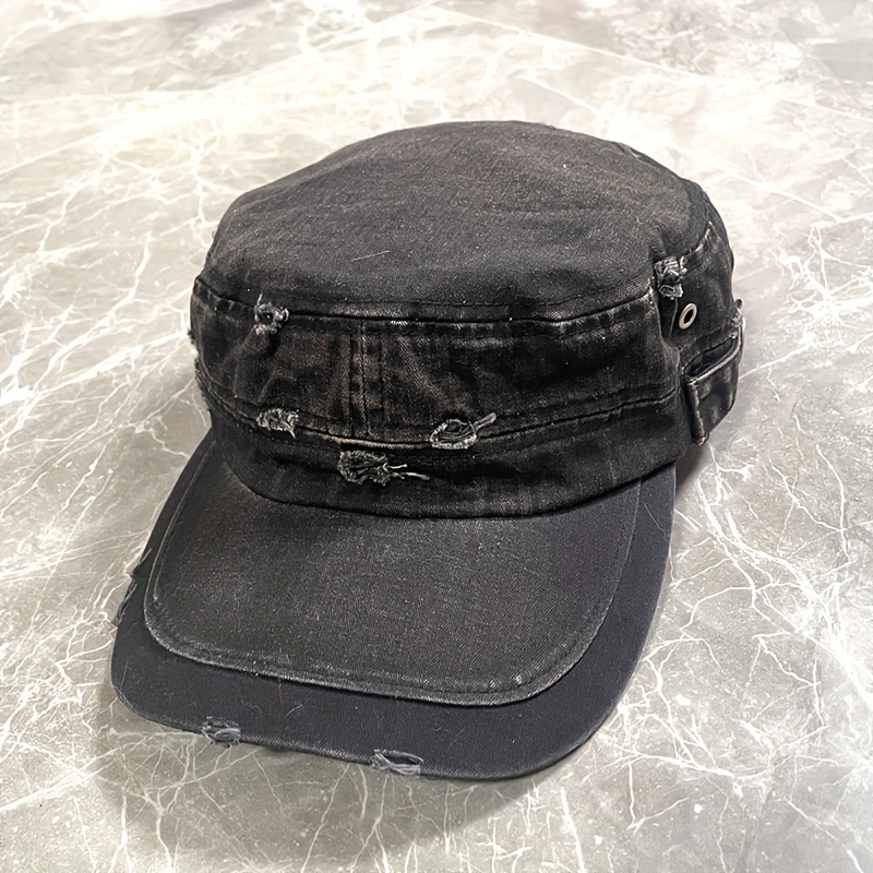 Image of Fashion Retro Flat Cap Distressed Design Metal Men's Black High Quality Lightweight Breathable Unisex Adjustable Y2k Sport Hip Hop