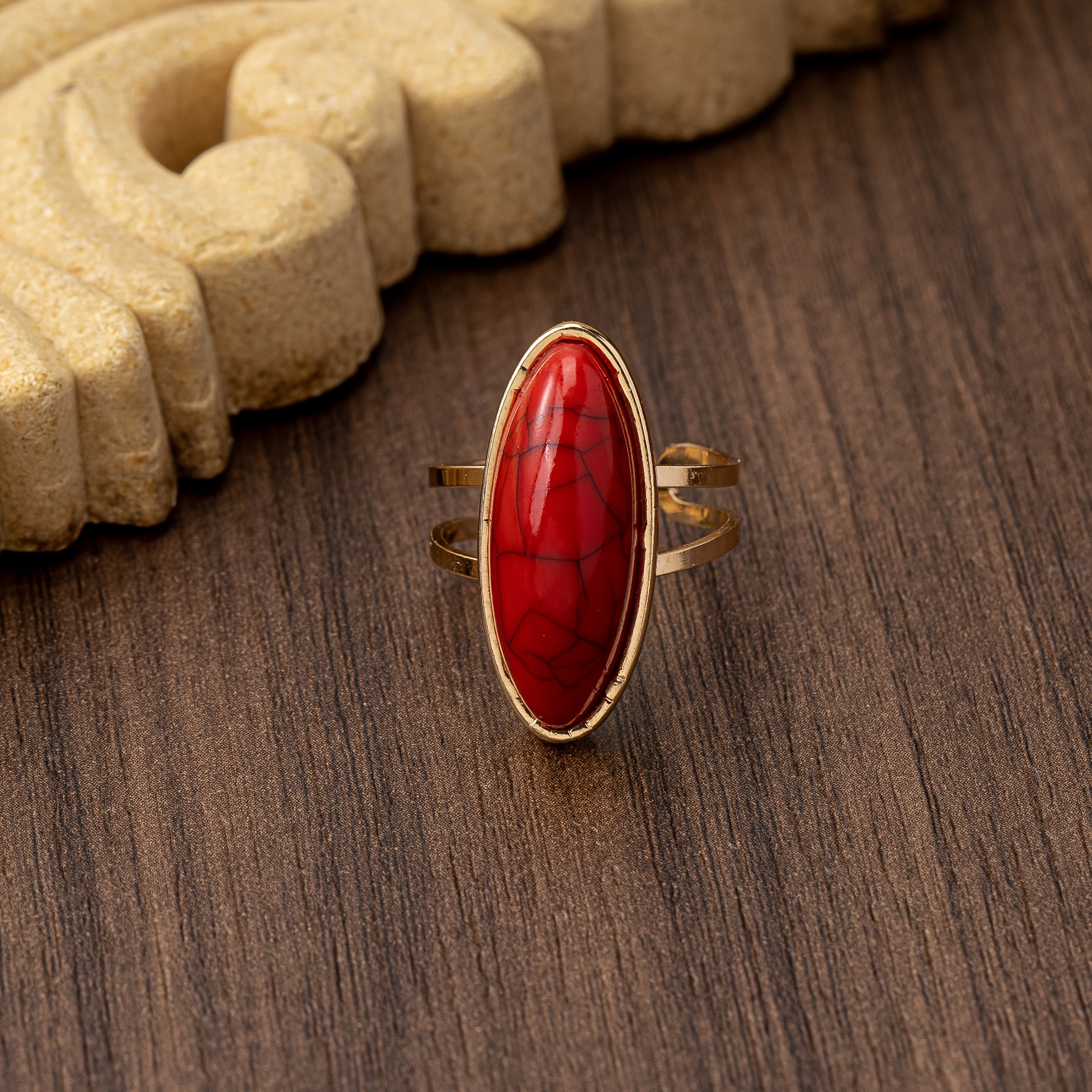 A European And -inspired, High-end Vintage Ring, Versatile For Daily Wear