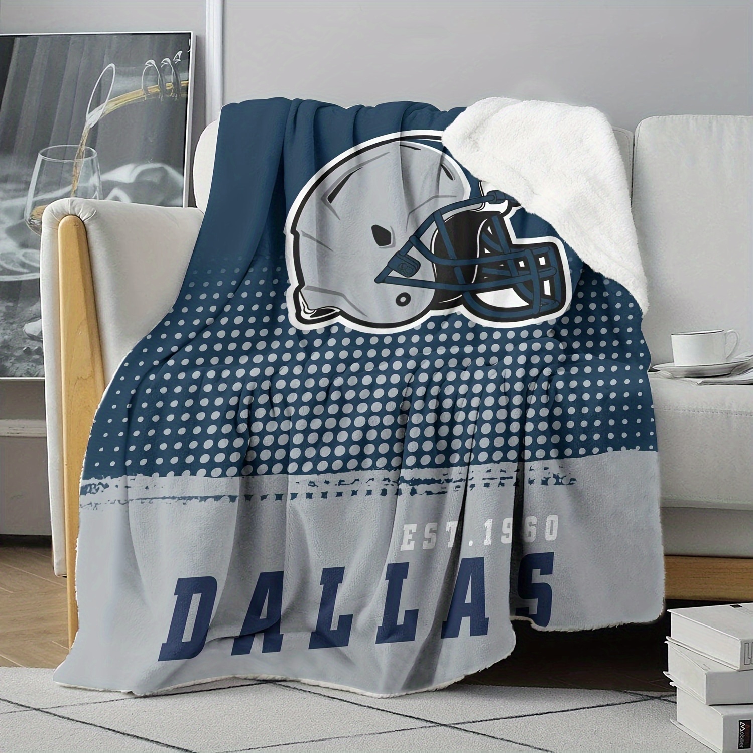 

Dallas Team Blanket 50*60 (in) Single Nap Blanket Soft, Comfortable And Warm Nap Blanket For Your Favorite Person