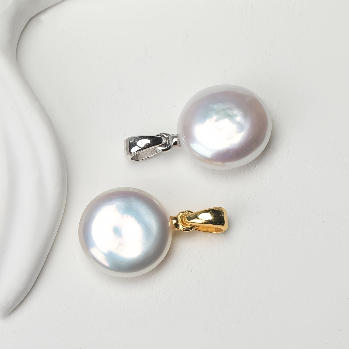 Women's Freshwater Pearl Pendant with Synthetic Zirconia — Small Gift