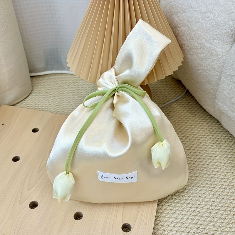 TEMU Bolsa de regalo para él/ella para festival, bolsa de belleza de boda, bolsa de muñeca estilo Ins con tulipanes, bolsa de tela portátil estilo
