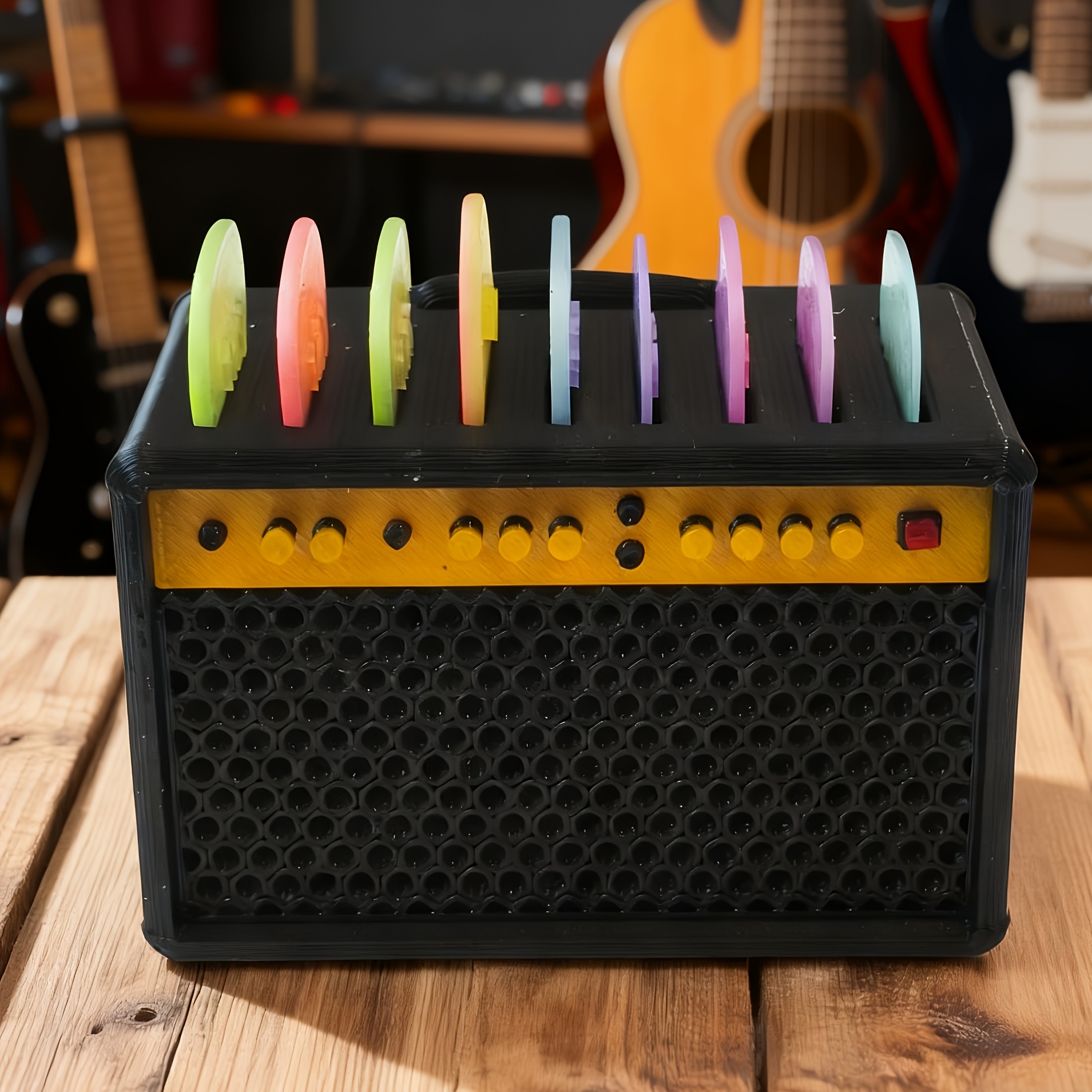 TEMU Speaker-shaped Design Guitar Pick Rack, Guitar Pick Storage Box, Guitar Pick Display Case, Includes 9pcs Guitar Picks, Providing Speaker-style