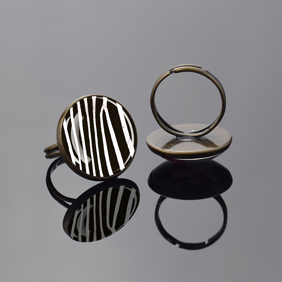 TEMU 1pc Zebra Stripe Glass Ring For - Adjustable Round Zebra Stripe Pattern Jewelry Suitable For Daily Wear & Parties, Elegant Retro Statement