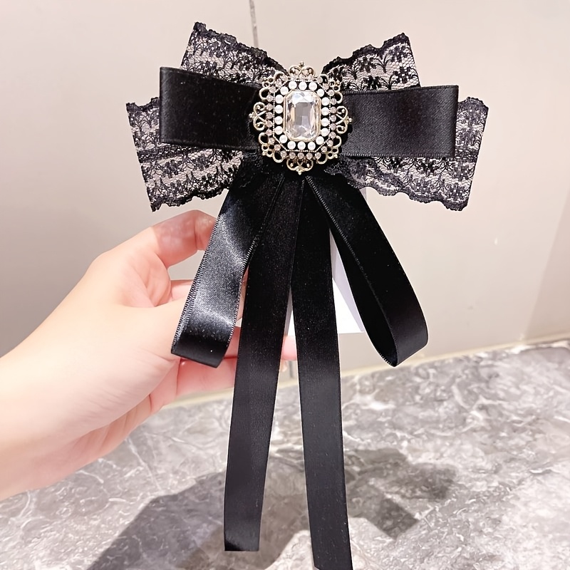 E-shop Spitzen-Serie Massenproduzierte Spitzen-Fliege Krawatte Band Blume Bekleidungszubehör Brosche für Hemdkragen im japanischen Stil