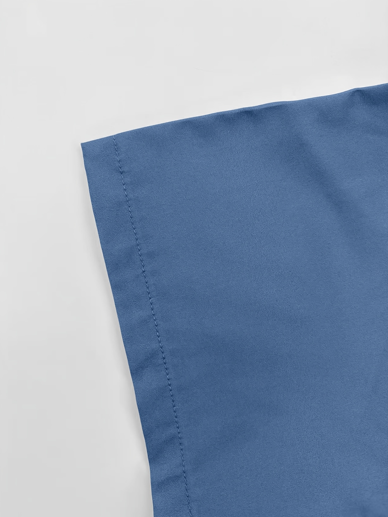 European and American Men's fashion stripe pattern print design button- short-sleeved shirt top and casual trousers matching suit, fashionable street street, seaside casual vacation short-sleeved shirt set