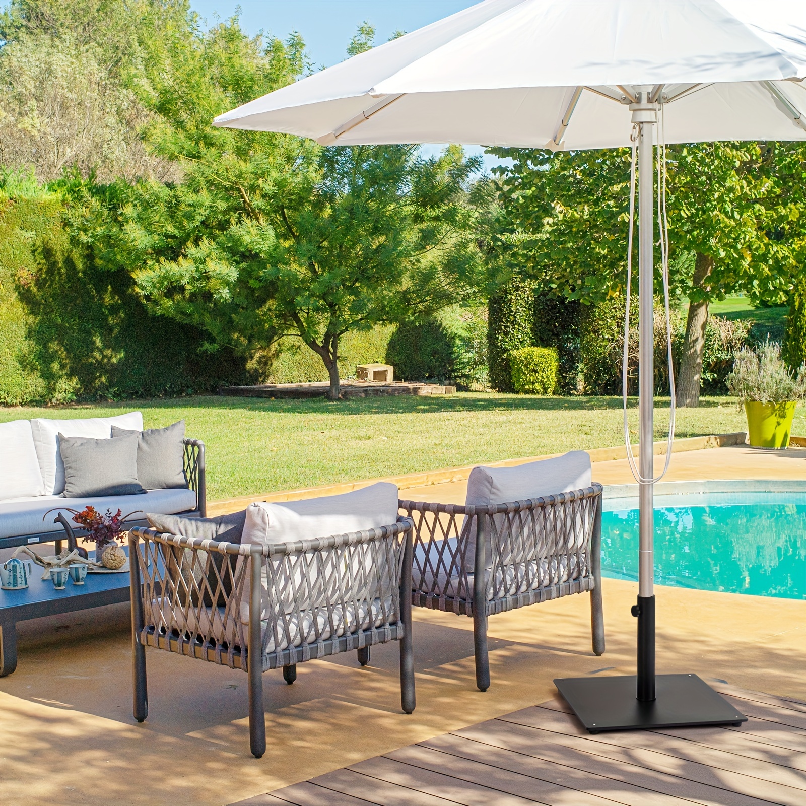 QZER Patio Umbrella Base, Outdoor Umbrella Base With Wheels