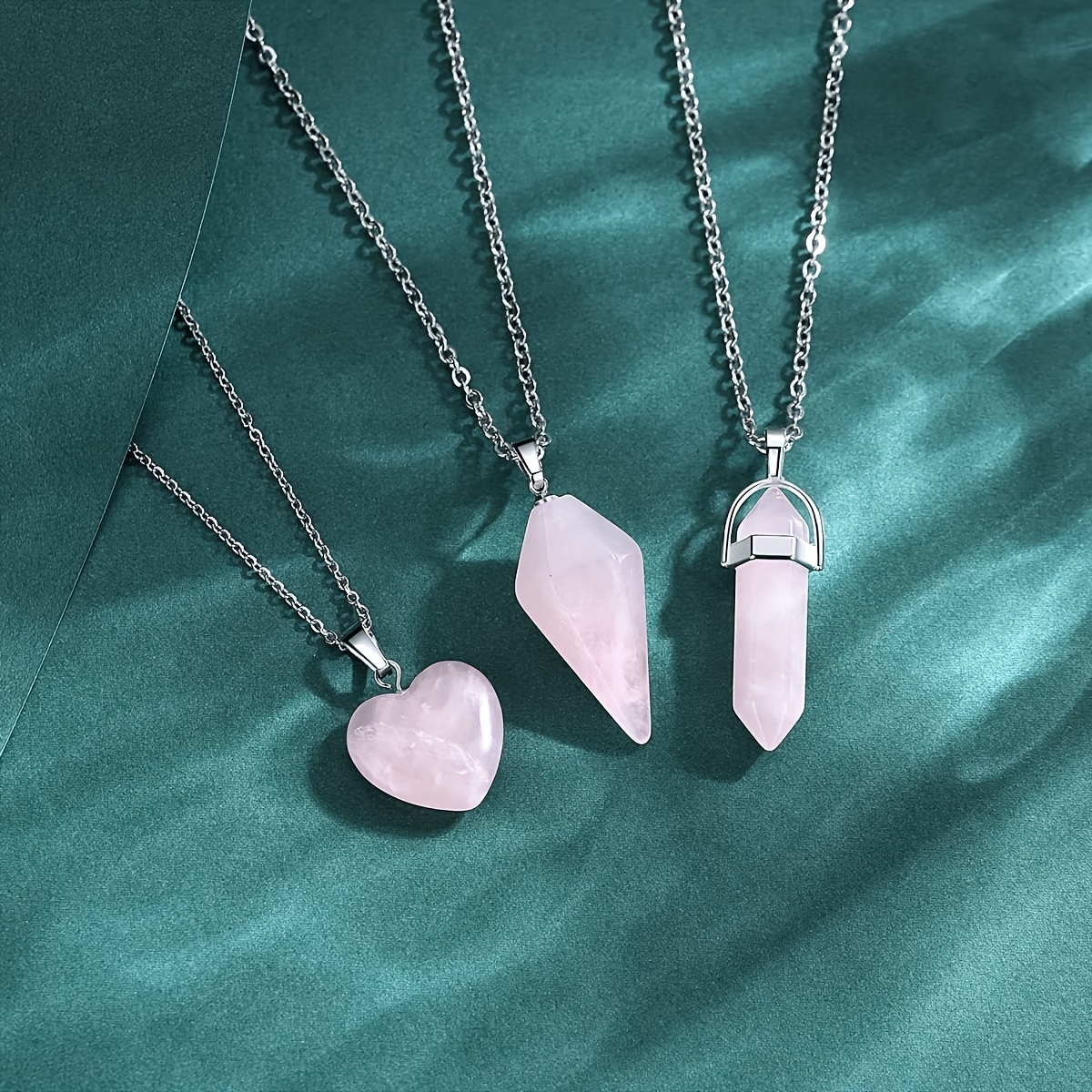 7pcs Pendant Set with 3 Pendants & 4 Chains, Versatile