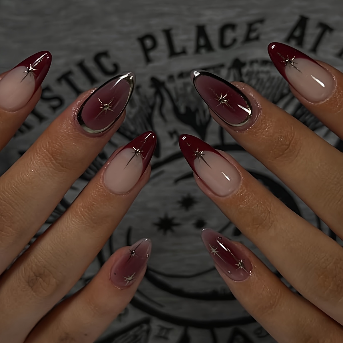 TEMU 24pcs Almond-shaped Red False Nails With Star And Silvery Edge Stripes, Ready-to-use Removable Artificial Nails
