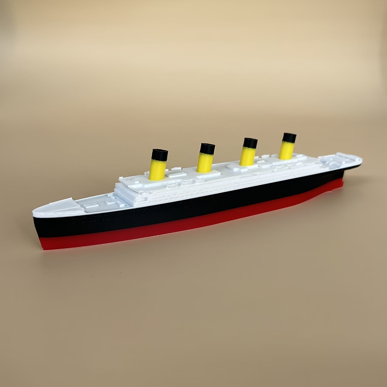 TEMU Maritime History Cruise Ship Decorative Sculpture Ornament, Modern Home Decor Piece, Suitable For Bedroom Nightstand, Living Room Mantelpiece,