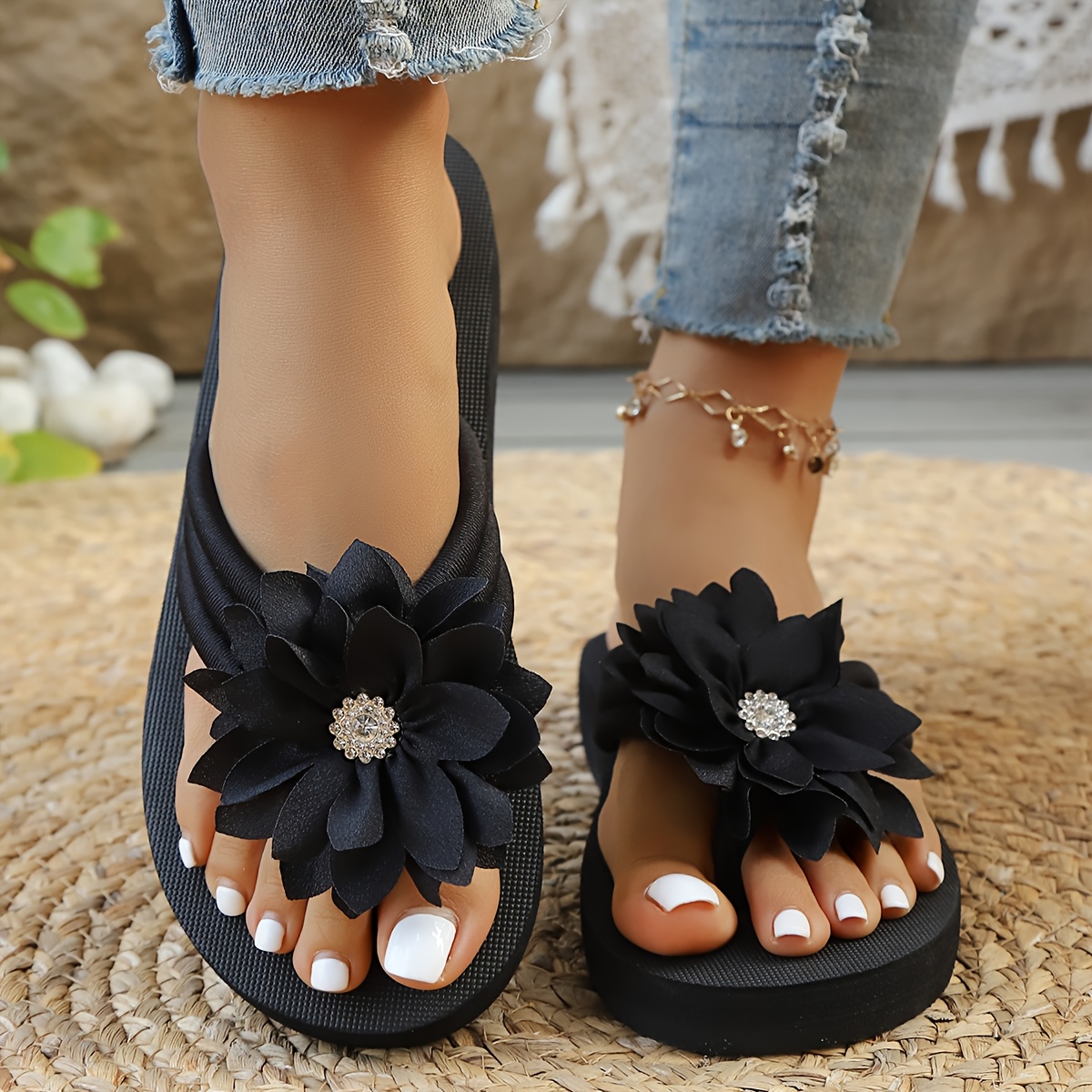 TEMU New Women's Sandals: Eva Flip-flops For Foot Care, Flat Sole With Anti-slip And Wear-resistant Slippers   Lightweight And Breathable Dual