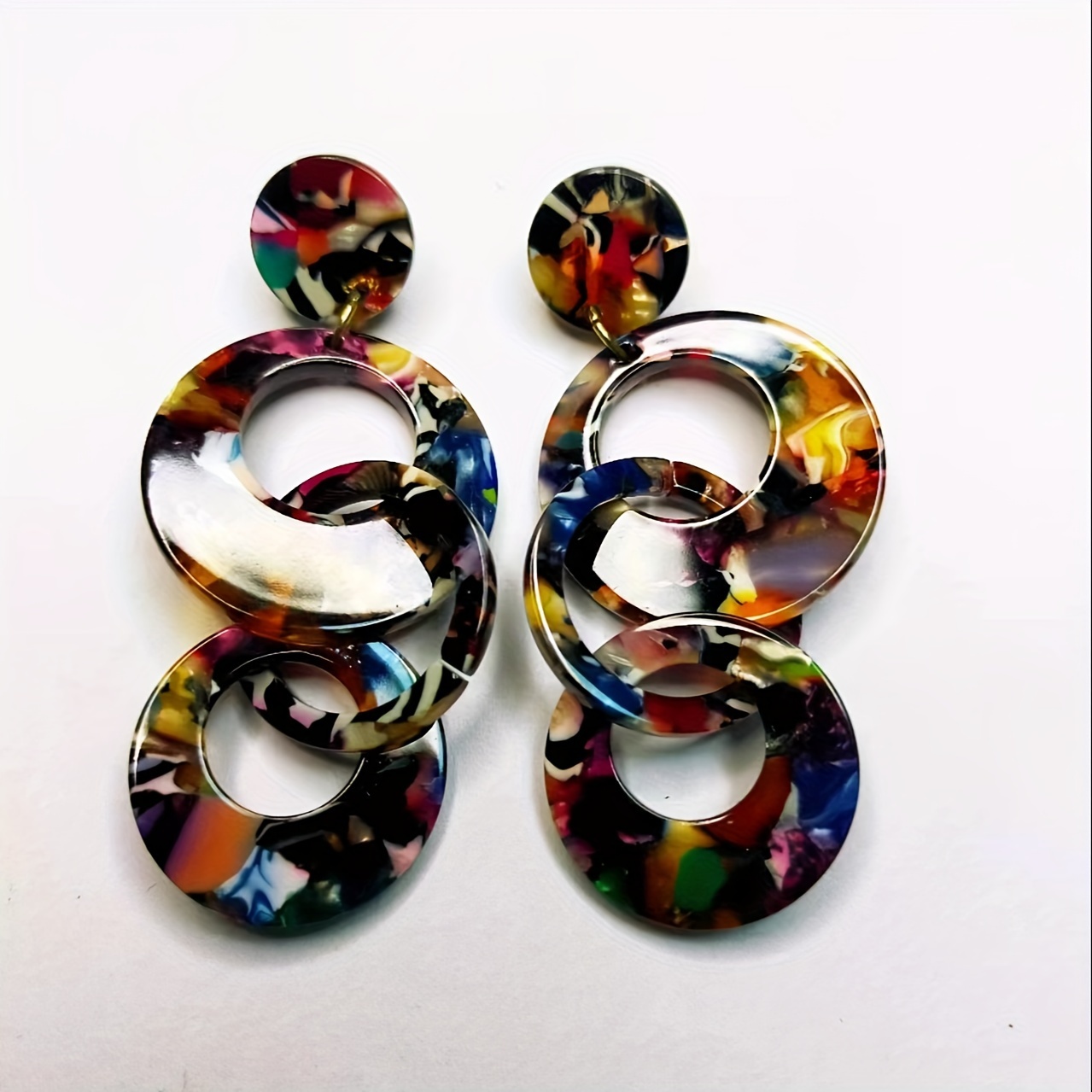 

Resin Drop Earrings For Women, Stylish Multi-color Dangle Hoops With Stainless Steel Posts, No Plating, Chic Daily Wear Accessory, Suitable For All Seasons