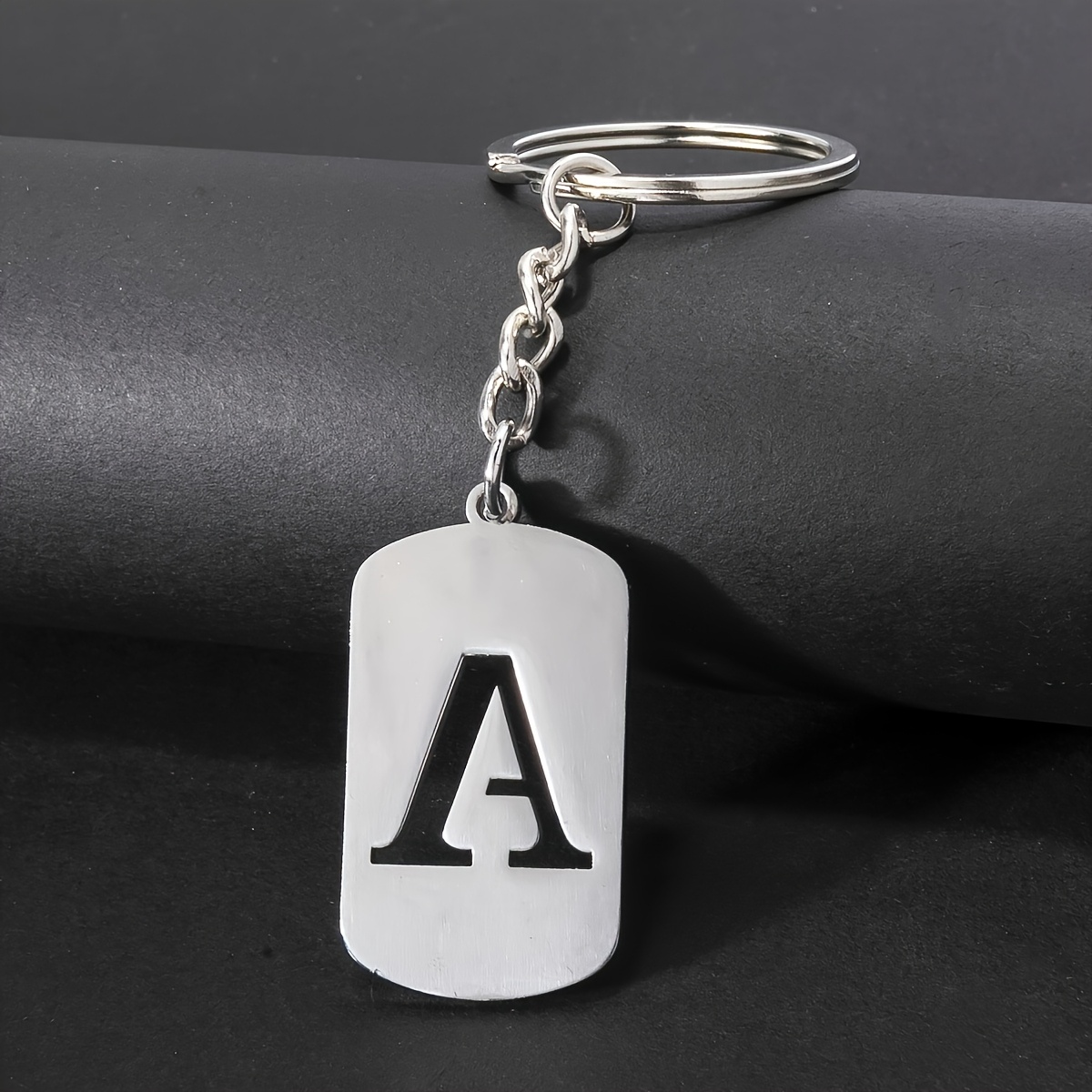TEMU Regalo de Navidad, 1 llavero de moda de acero inoxidable con 26 - Opción para mochilas de hombres y accesorios para el coche, colgante fácil