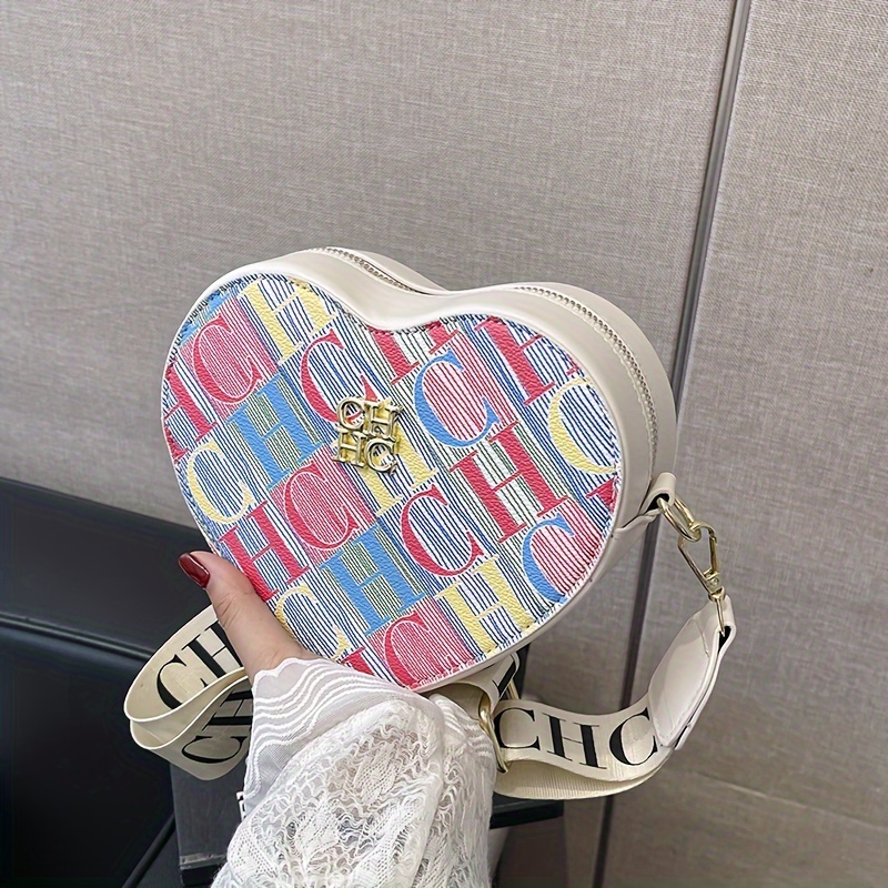 

[ Style] Stylish Heart-shaped Crossbody Bag With "" Letter Print - Women’ Shoulder Purse In Cream & Red Stripes, Pu Material, Zip Closure, Polyester Lining, Use, Novelty Purse