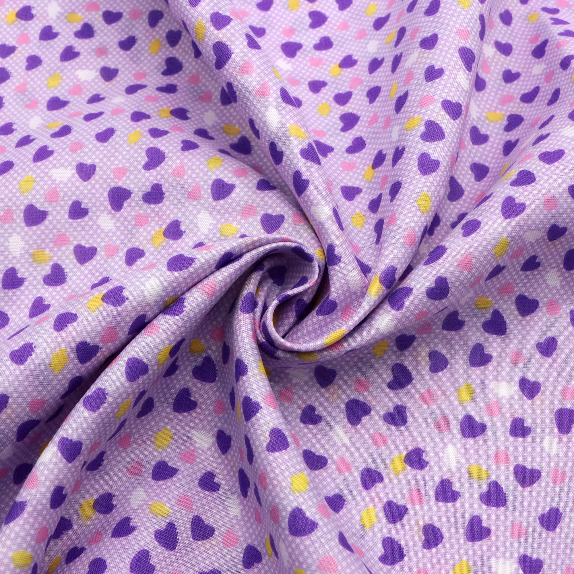 TEMU 1 pieza de tela de poliéster con estampado digital de y amor, 59x19.68 pulgadas, hoja de tela precortada, diseños vibrantes de corazones, solo a