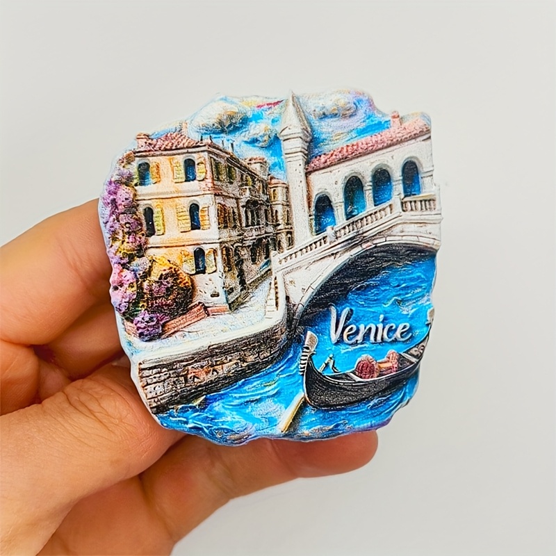 Image of 1pc Venice Water Venice Refrigerator Magnet, Cultural Souvenir, Round Polypropylene Kitchen Decor, Christmas / Earth Day / Easter / Valentine's Day / Day Gift