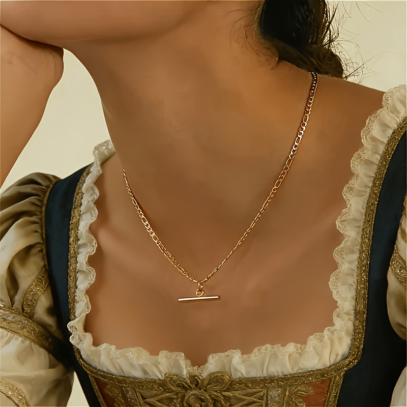 Minimalist Luxury Women's T-Bar Necklace in Stainless Steel