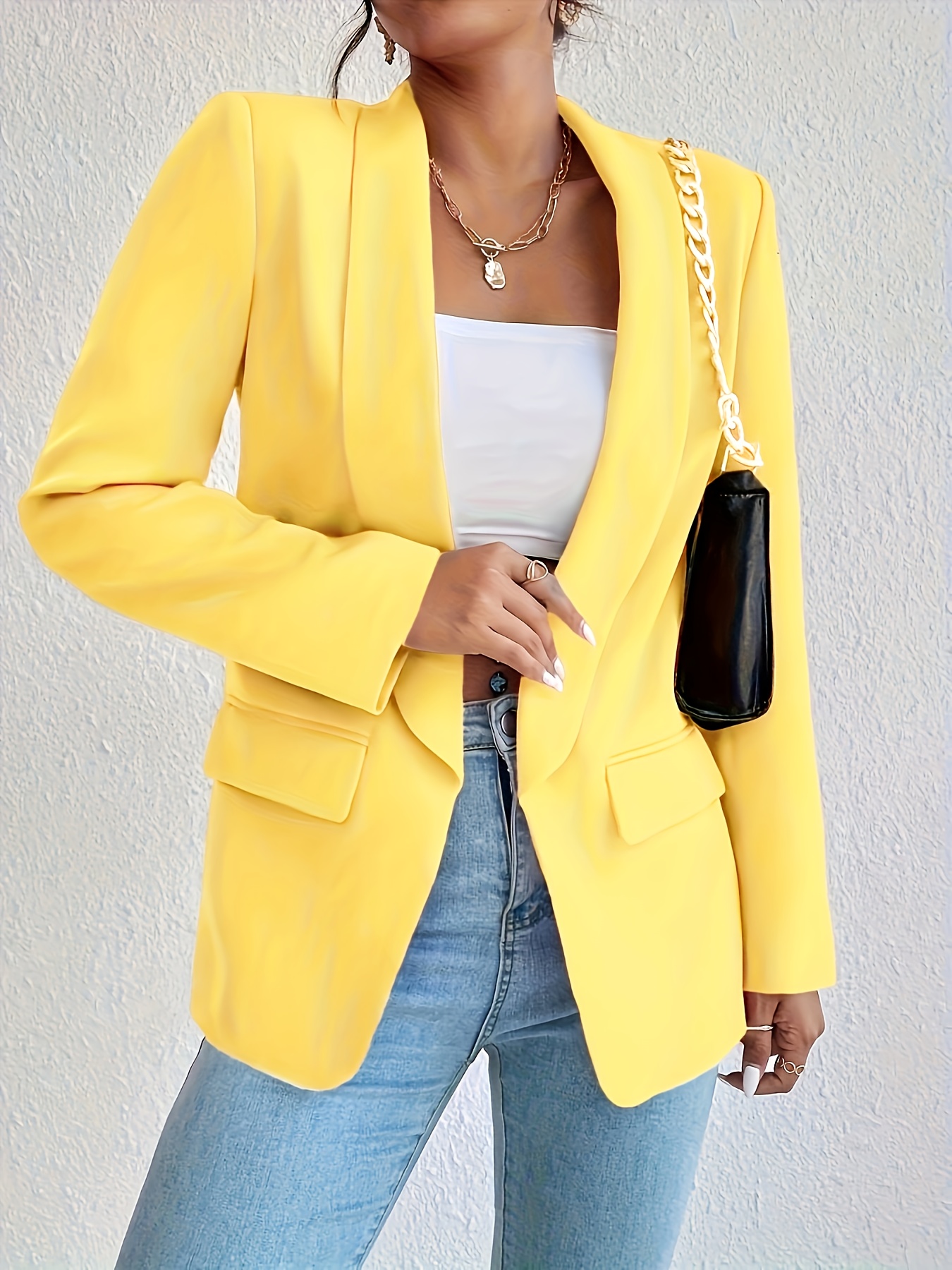 Women'S Bright Pink Blazer with Golden Chain Shoulder Bag - Casual Long Sleeve, Polyester, Buttonless Placket, All-Season Jacket, Casual Attire|Bold Fashion Statement|Polyester Blazer