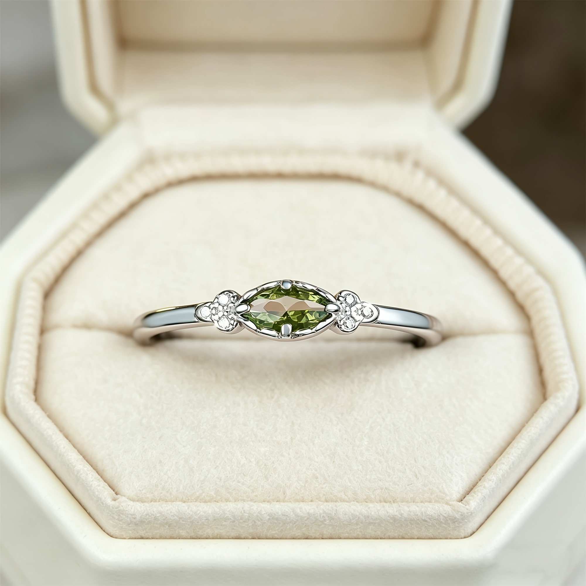 925 Sterling Silver Olive Green Synthetic Zirconia Ring — Engagement & Party Gift