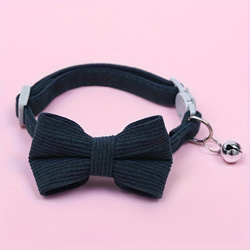 a removable bow tie corduroy cat collar suitable for small cats with adjustable size Product details 7