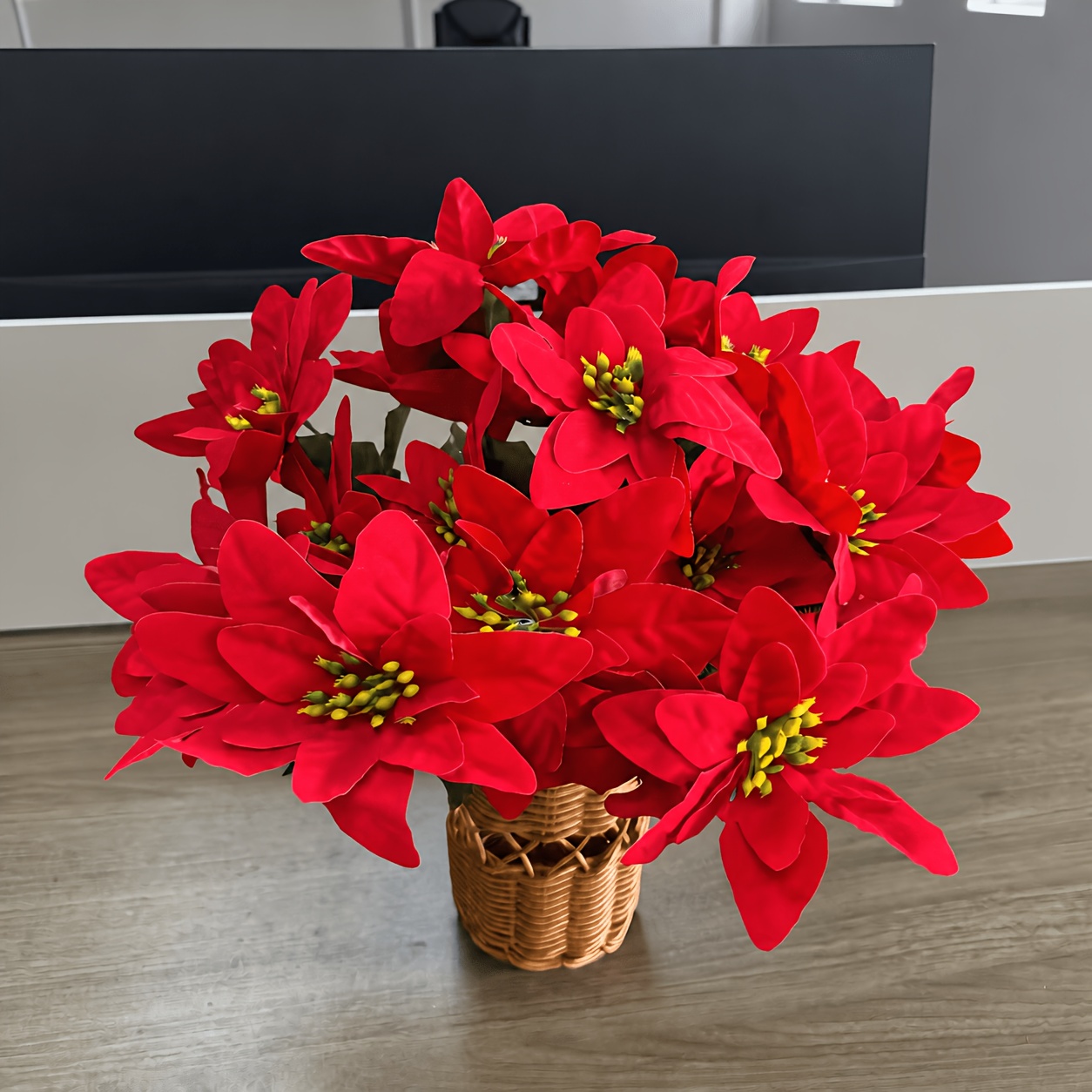 TEMU Halloween Celebration 4-pack Vibrant Artificial Poinsettias With Ground Stakes. & Faux Plants For Christmas, Halloween, Outdoor Weddings, Indoor