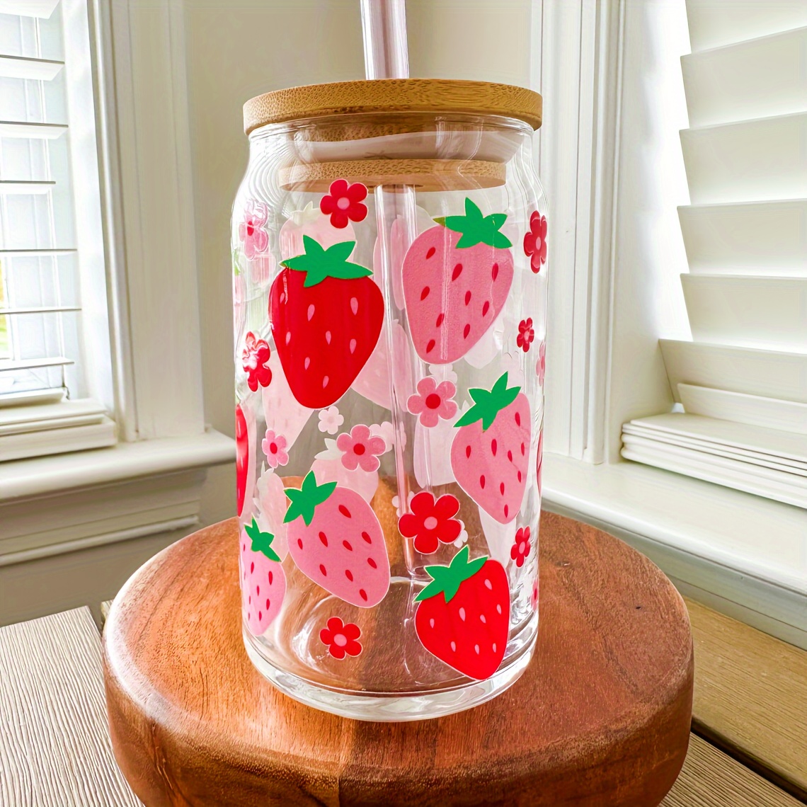 

1pc, Strawberry Flower Print Drinking Glass With Lid And Straw, 16oz Can Shaped Water Cup, Iced Coffee Cup, For Tea, Juice, Milk, Birthday Gifts, Drinkware