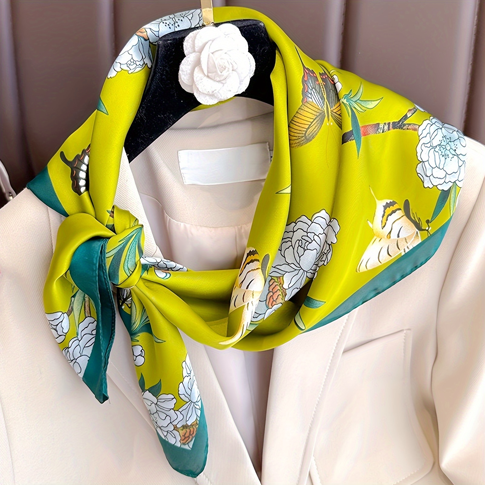 TEMU Elegant Floral Print Silk Scarf, 27.6'' Square Scarf, Lightweight Seasonal Fashion , Versatile Shawl For Air-conditioned Room, Stylish Sunscreen Neck Wrap For Travel And Outdoor