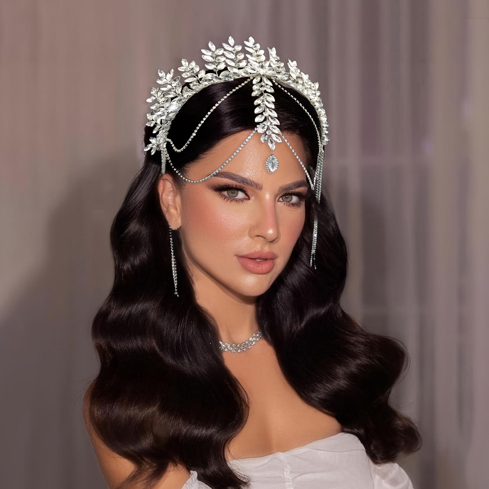 bir parcha nafis chiroyli chiroyli to'y taqilishi qo'lda tayyorlangan tassel to'y soch taqilishi barokko uslubidagi tiara zargarlik buyumlari bilan to'y qiz va kelinlar uchun bosh kiyimining tafsilotlari 0