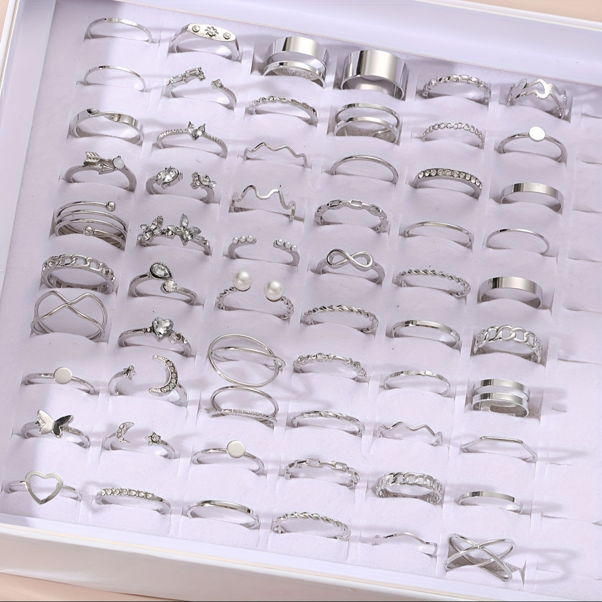 TEMU Set Of Multiple Fashion Rings With Simple And Stylish And Heart Wide , Suitable For Girls To , Matching With Trendy Jewelry And Clothing Accessories In Silvery Color (without Box)