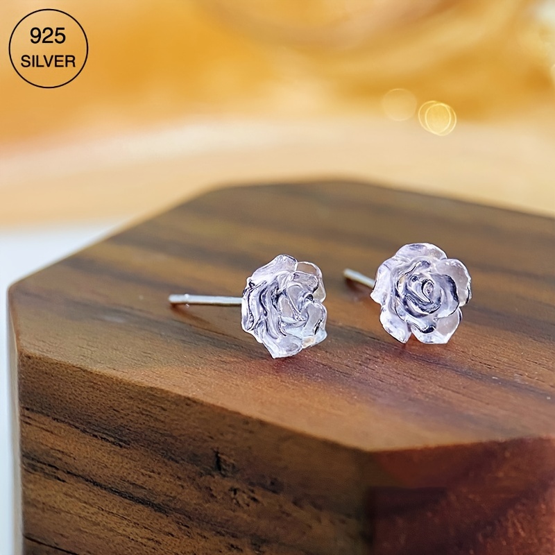 S925 Pure Silvery Flower Style Earrings Low Allergy