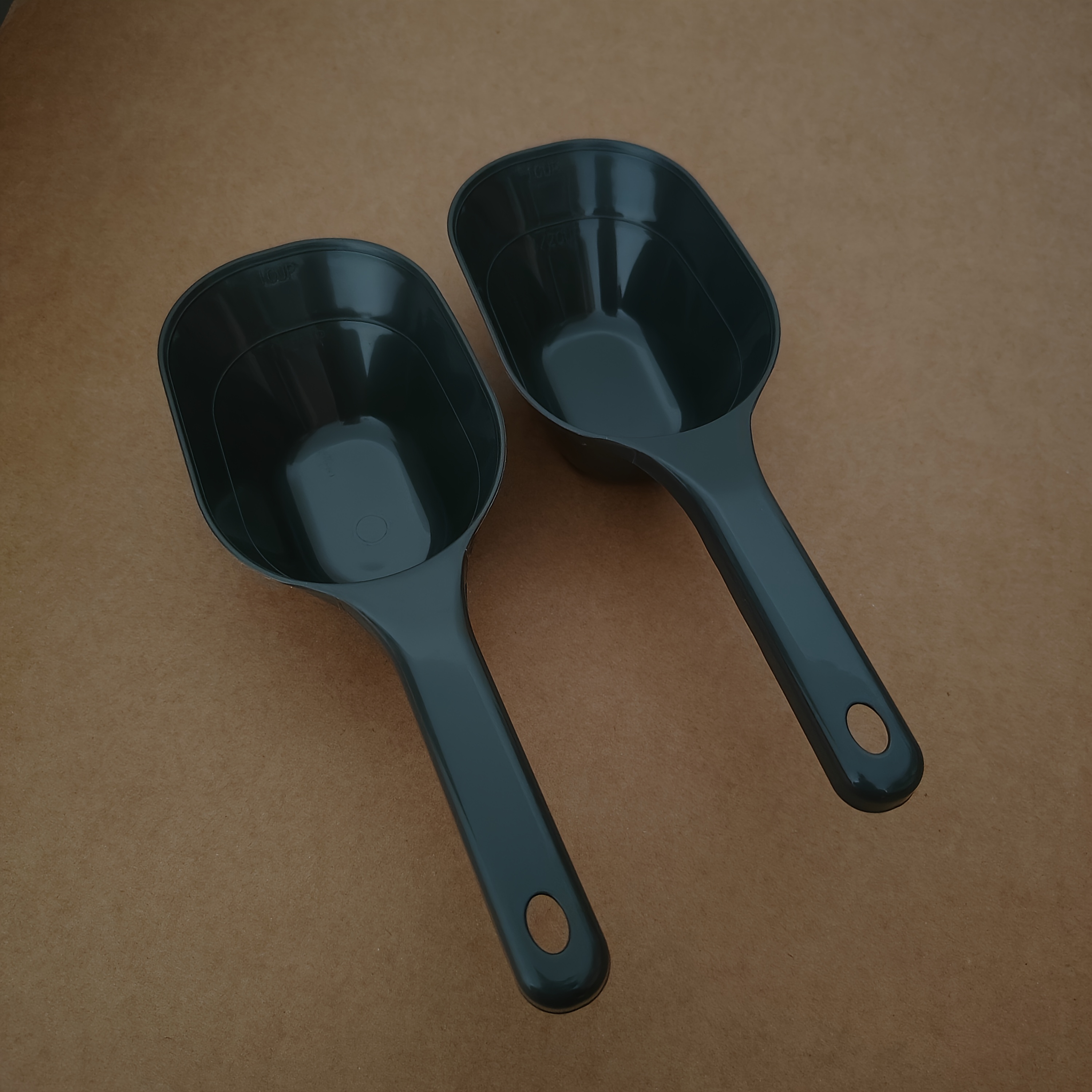 Image of 2-pack Dog Food Scoops, Pet With Measuring Lines, 1/2 Cup And 1 Cup Plastic Pet , Suitable For Dogs, Puppies, And Cats