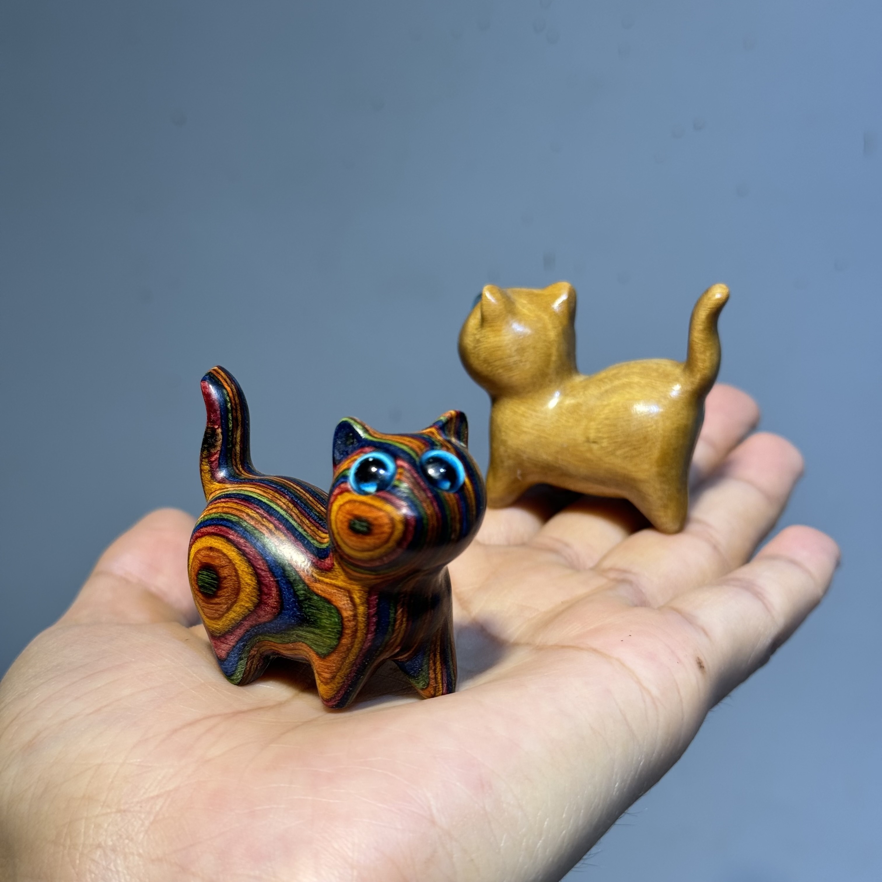 

Solid Wood Kitten Figurine - Decor, Ideal Christmas Gift, Artistic Craft Piece