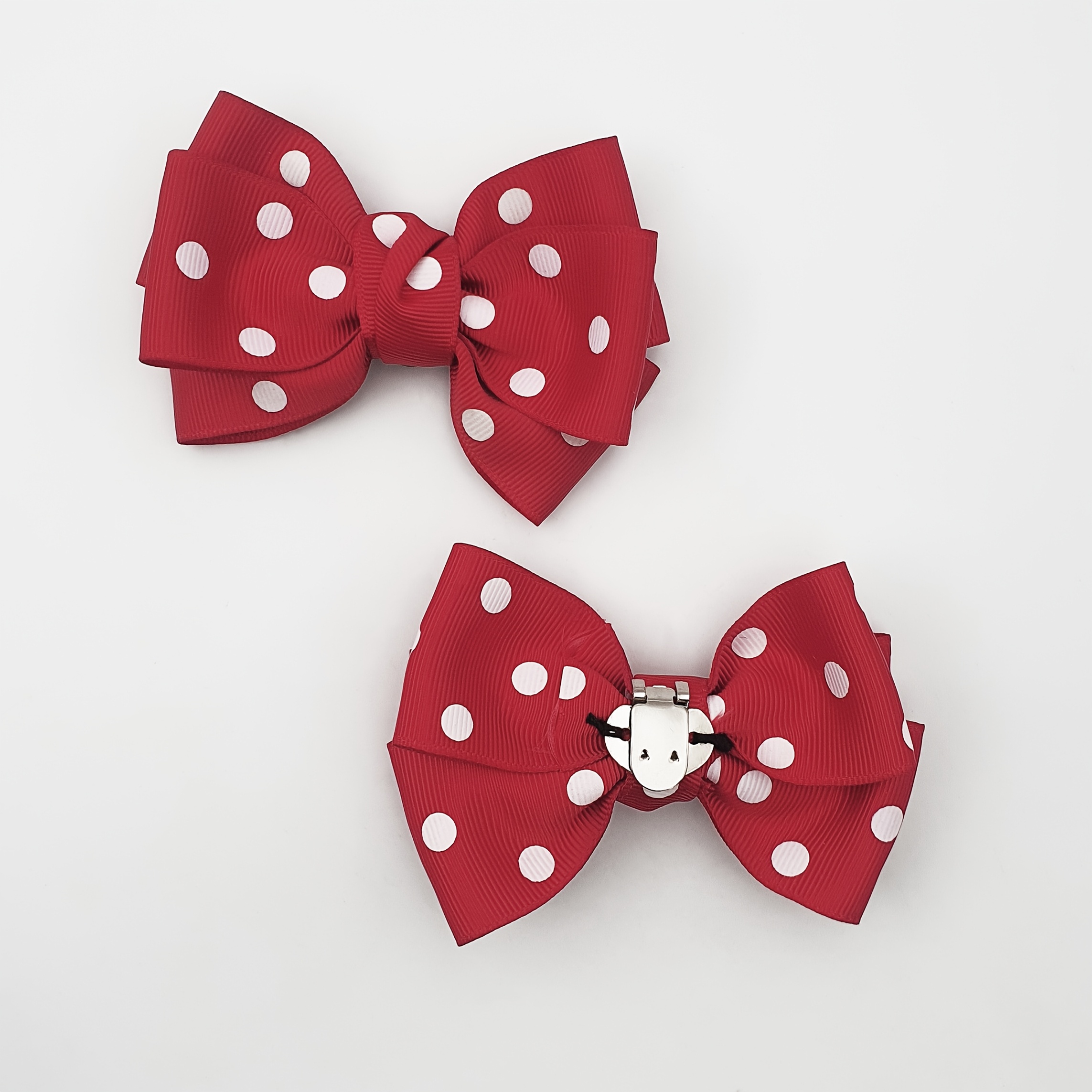 TEMU 1 Paire de Fleurs à Chaussures Rouges à Trois Couches, Simples et Élégantes, avec Accents à Pois Blancs, Boucles de Chaussures et Pinces pour