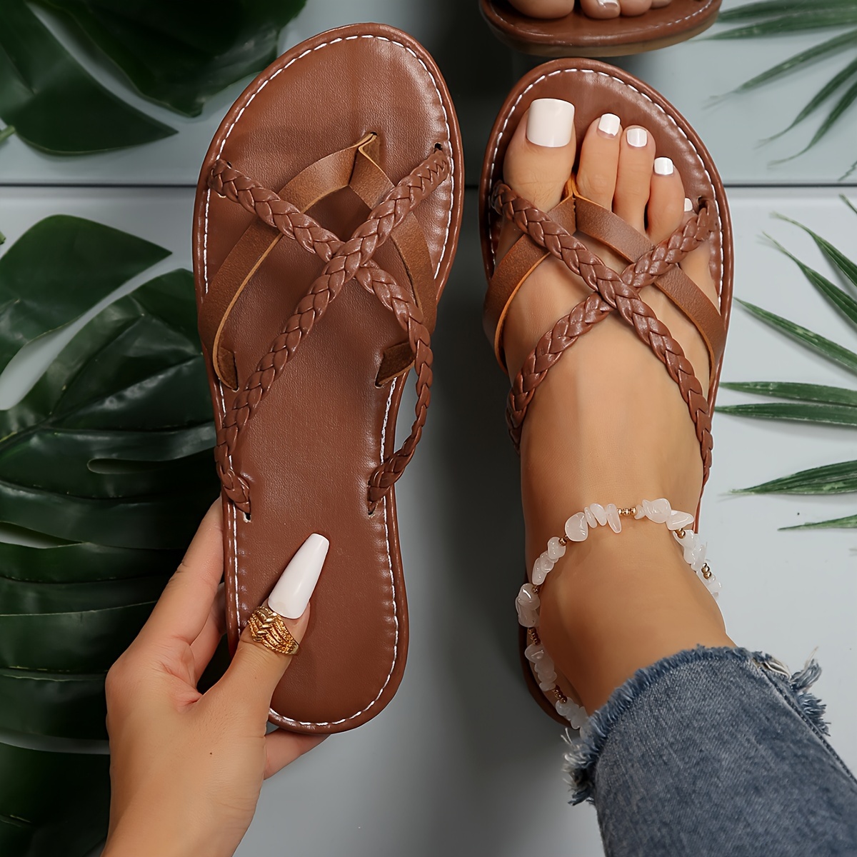

Women's Clip Toe Flat Slides, Braided Crisscross Strap Summer Shoes, Casual Outdoor Beach Slide Sandals