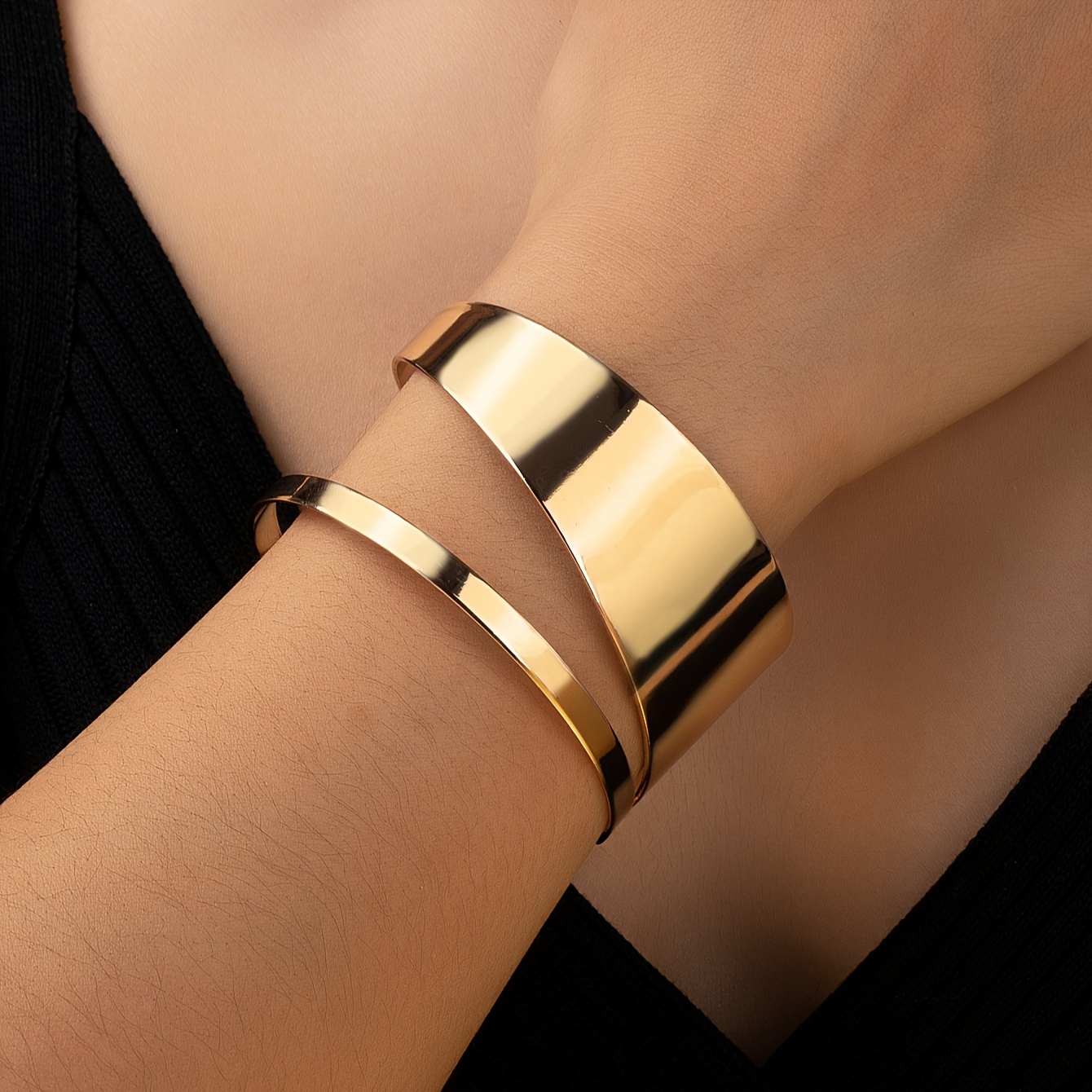 Versatile Metal Bracelet