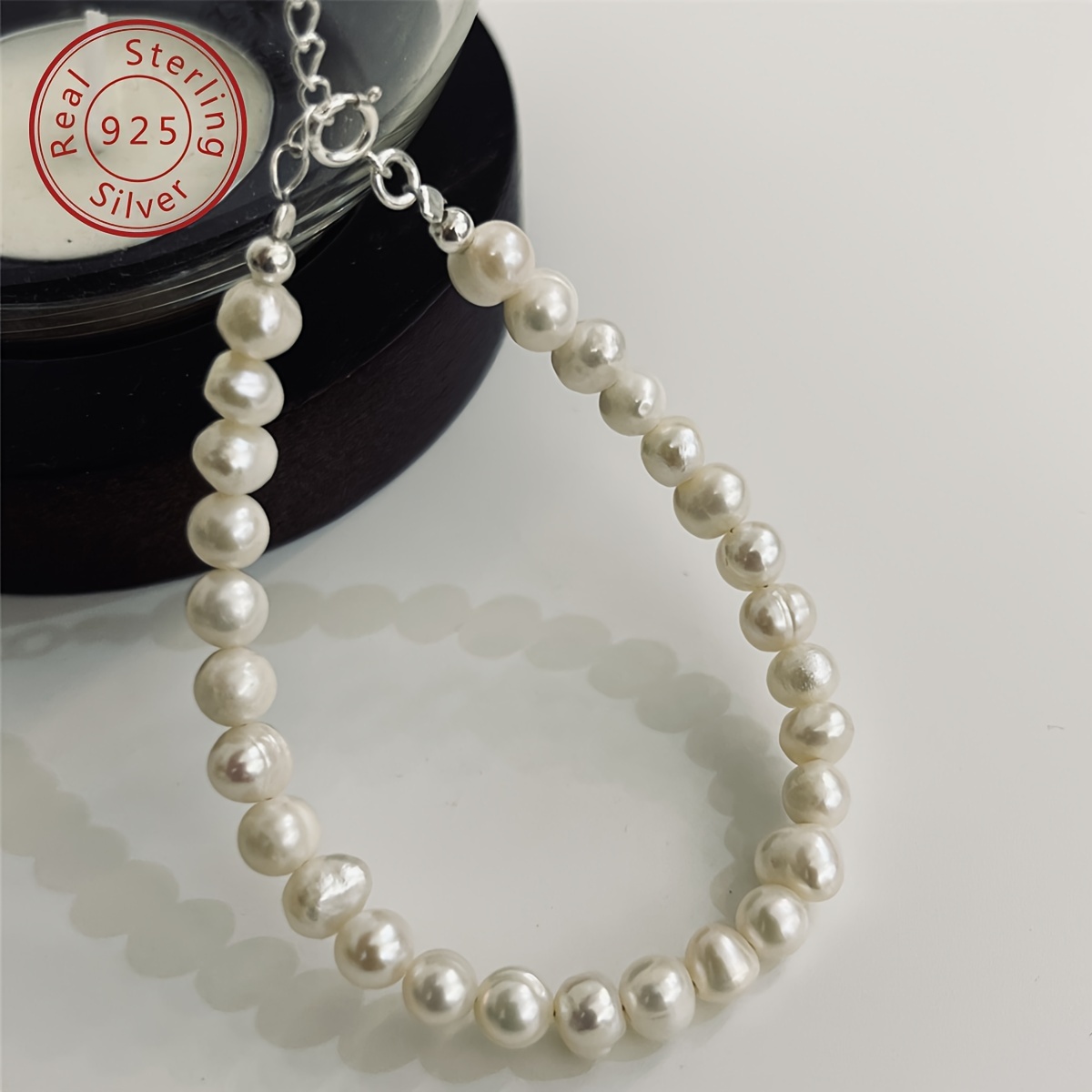 925 Silvery Natural Freshwater Pearl Bracelet, Essential for Autumn And Winter, French Retro, Easy Senior Feel, Versatile for Daily Commuting, Suitable for Women'S Banquets And Various Places to Wear, Selected Jewelry for Gifts