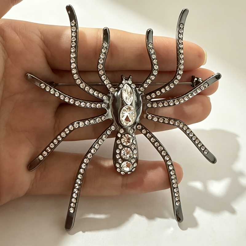 TEMU 1pc Broche Gothique Exagérée Noire Grande Araignée Tendance Automne Hiver Adaptée aux Fêtes, Réunions, Cadeaux et